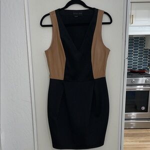 Sachin + Babi Black and Tan Lamb Leather V-Neck Mini Dress | 8 (tag Removed)
